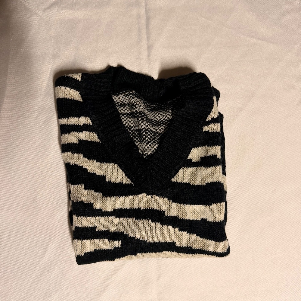 Zebra pattern vest - Picture 5 of 5